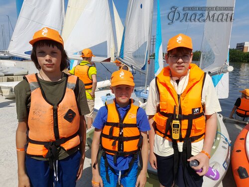 2022_07_13_112553 12Chip SheinA MelnichukF PotapovL